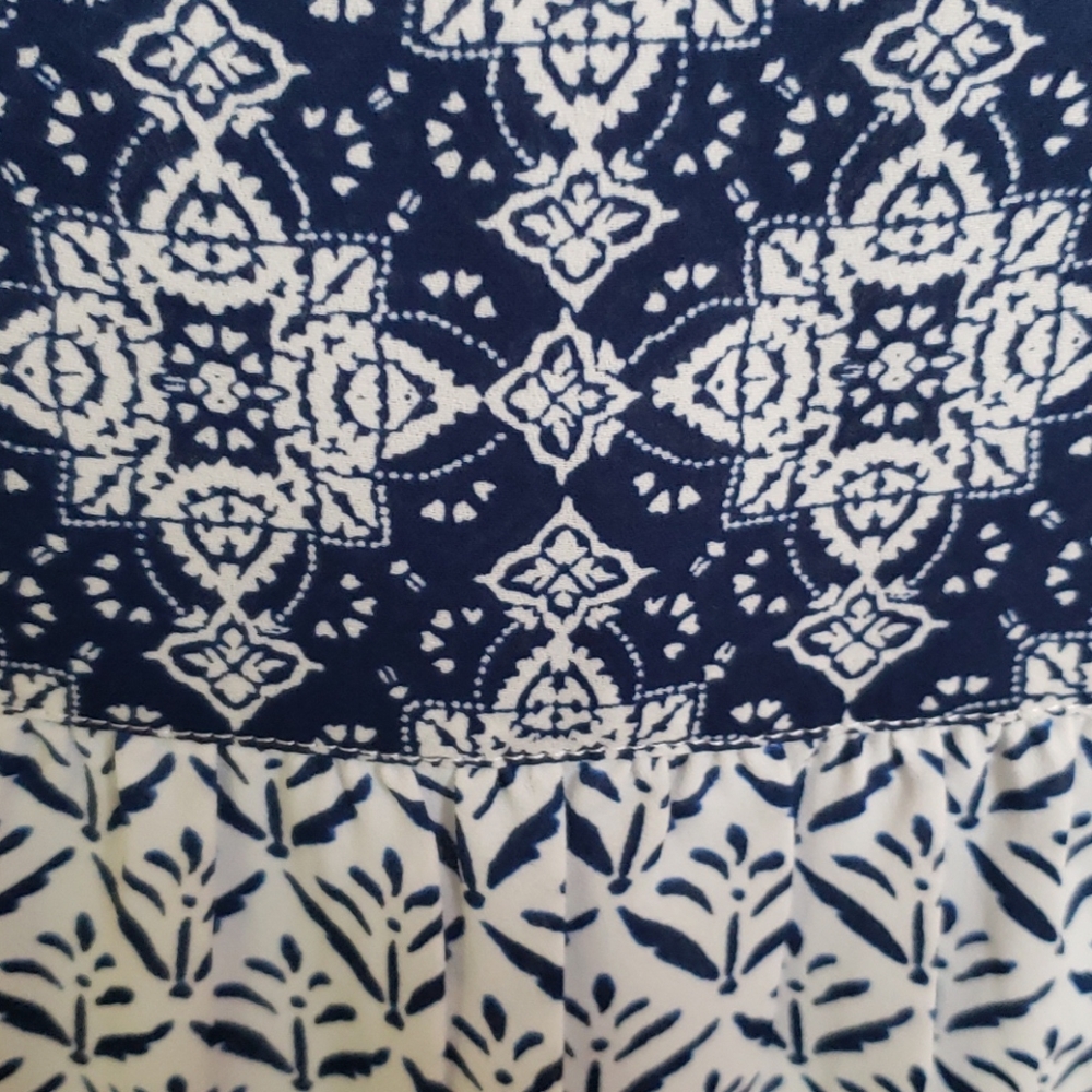 Blouse - Picture 3 of 12